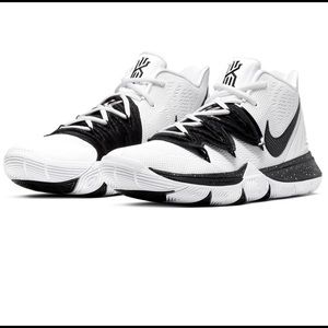 nike kyrie irving basketball shoes